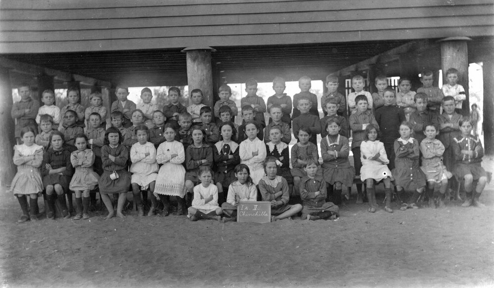 Grade 1A &amp; 2 students at Chinchilla State School, 1915
