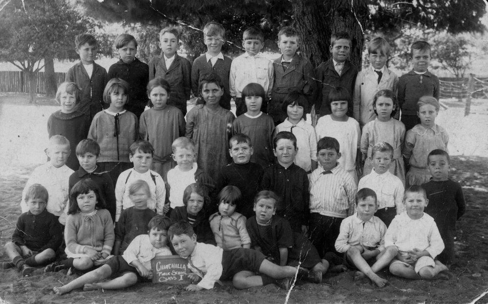 Grade 1 students at Chinchilla State School, 1925
