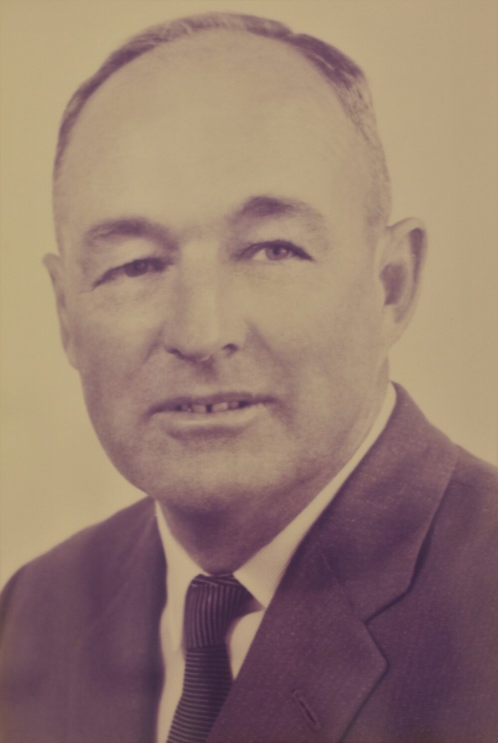 Chairman Bertie Edward Barden OBE, Tara Shire Council, 1949-1952 &amp; 1955-1982