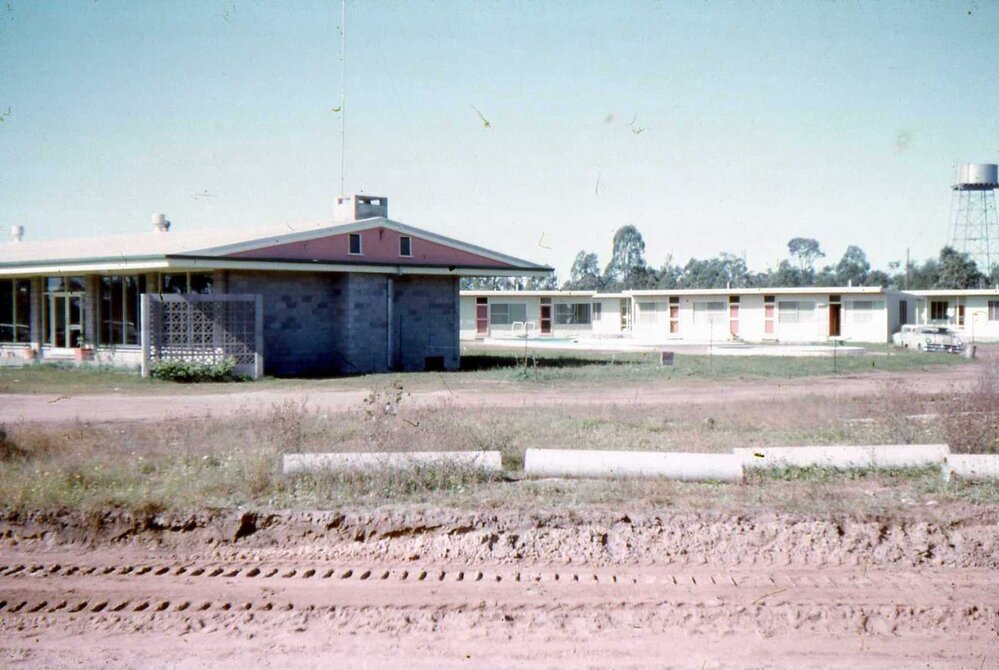 The Moonie Motel, circa 1960