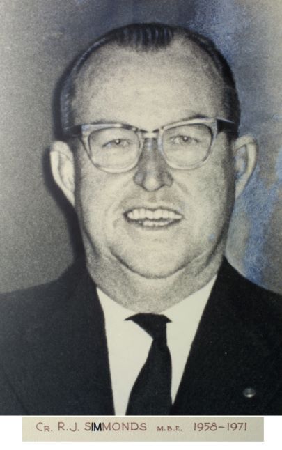 Chairman Robert James Simmonds MBE, Murilla Shire Council, 1958-1971