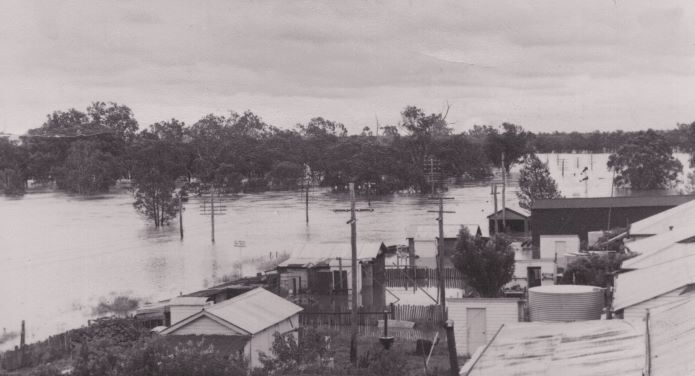 Unknown flooded location, Miles, 1956