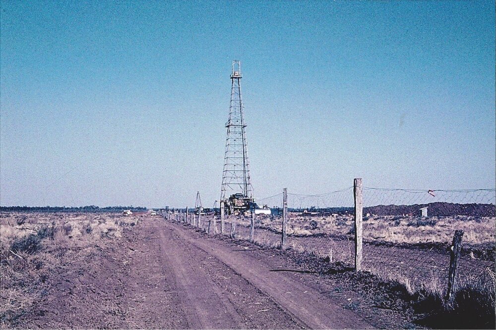 Cabawin No. 1 oil well, The Gums, circa 1960