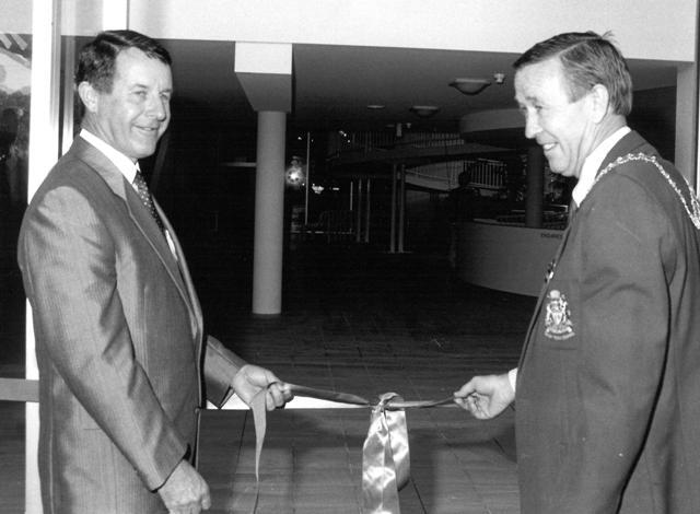 Holding the ribbon at the opening of the Dalby Town Council Cultural &amp; Administration Centre, 1991