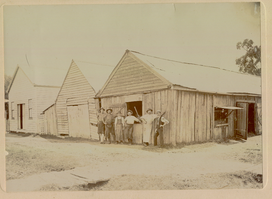 Hall's blacksmith shop, Dalby, circa 1900