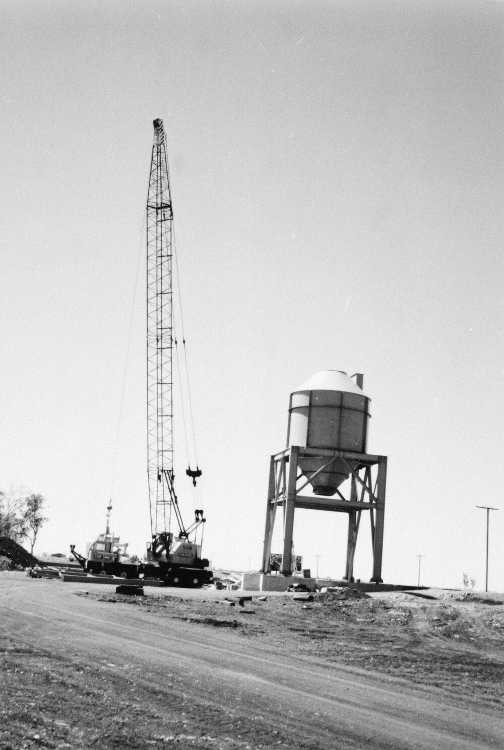Macalister Coal Loading Facility under construction, circa 1994