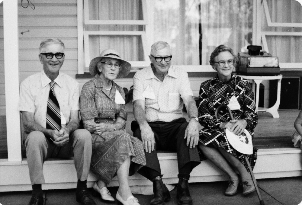 Members of the Bassingthwaighte family at Jinghi Jinghi Homestead, circa 1960