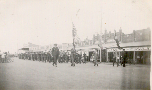 Anzac Day march, Dalby, circa 1920s