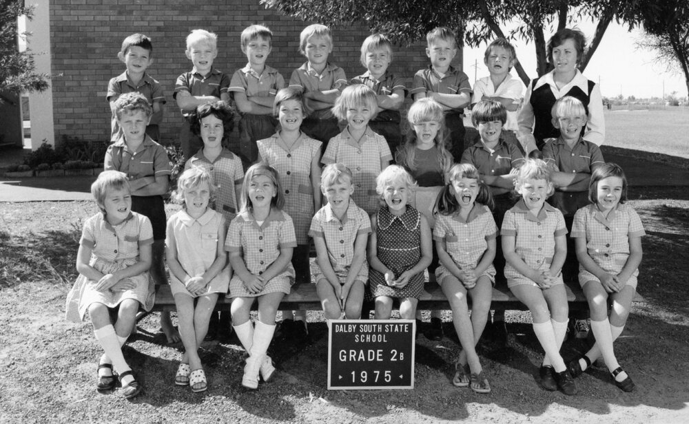 Students in Grade 2B at Dalby South State School, 1975 