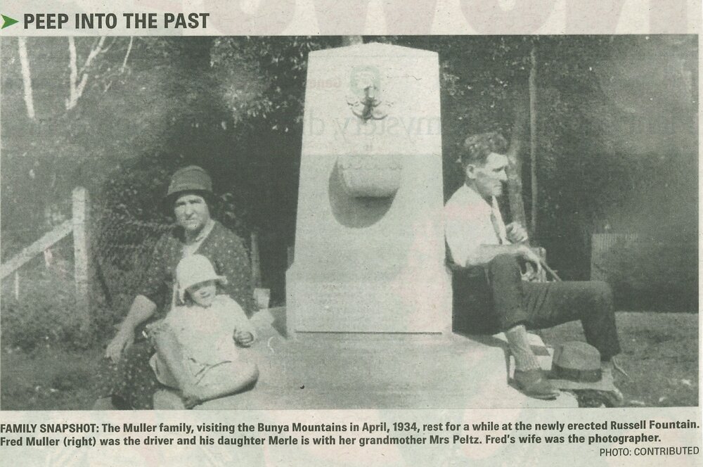 Muller family resting at the Russell Memorial Drinking Fountain, Mowbullan, 1934