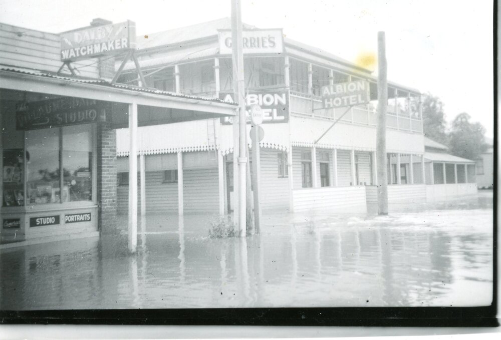 Flooding at the Albion Hotel in flood, Dalby, 1956
