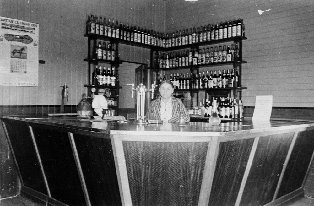 Eliza Burghardt at the Rising Sun Hotel, Warra, 1939