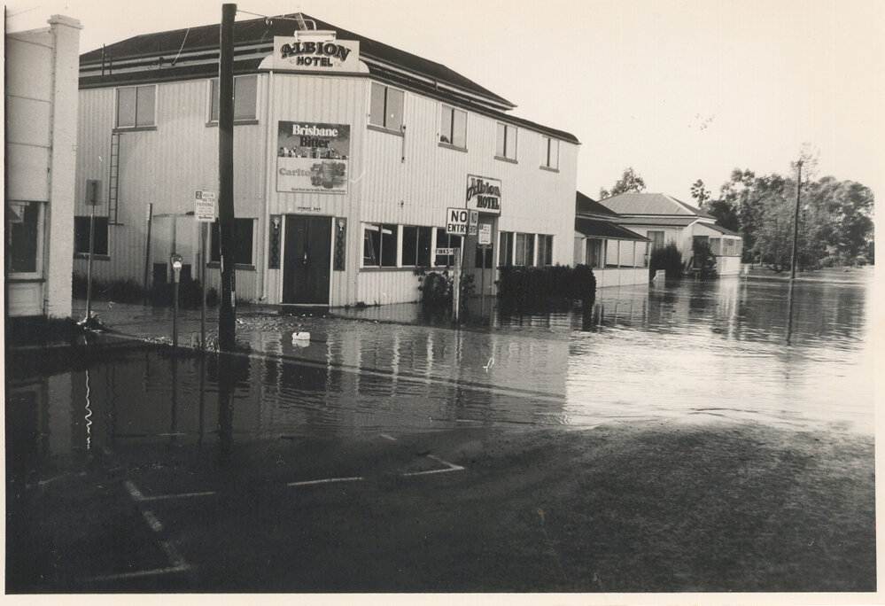 Flooding at the Albion Hotel, Dalby, 1983