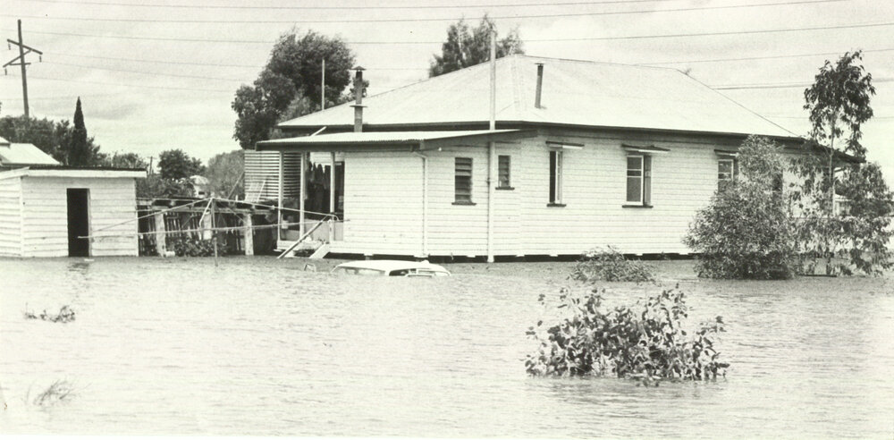 Car submerged in floodwaters, Dalby, 1981
