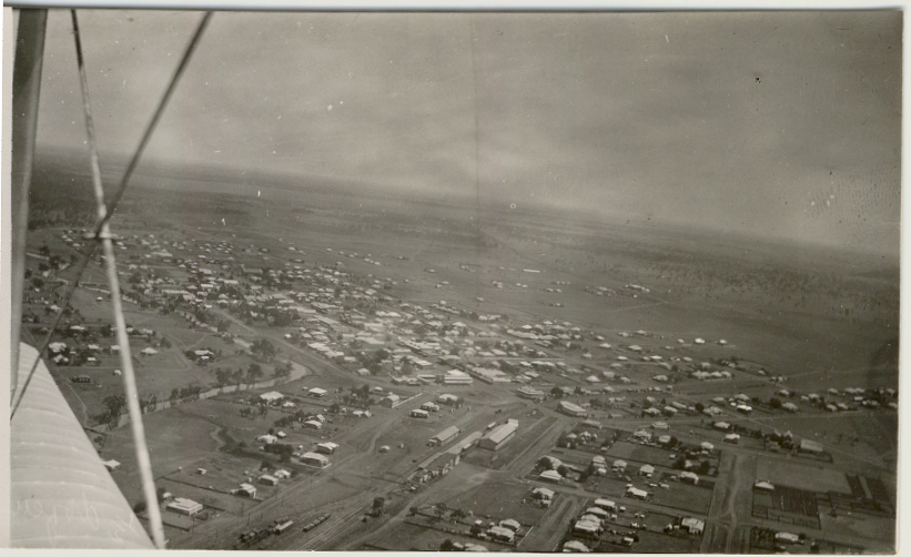 Aerial view of Dalby township, 1931