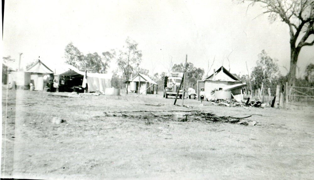 Road construction workers camp at Guluguba, circa 1935