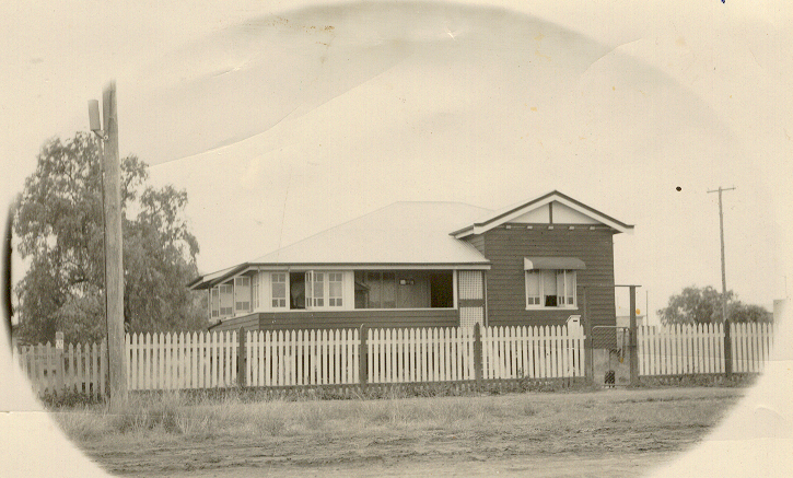 Campbell home in Patrick Street, Dalby, circa 1940