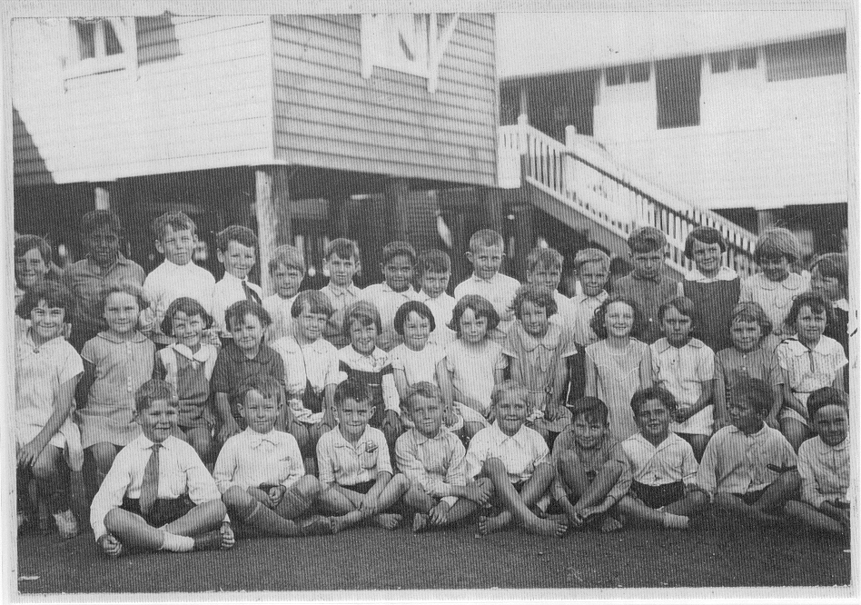 Students at Dalby State School, circa 1930s