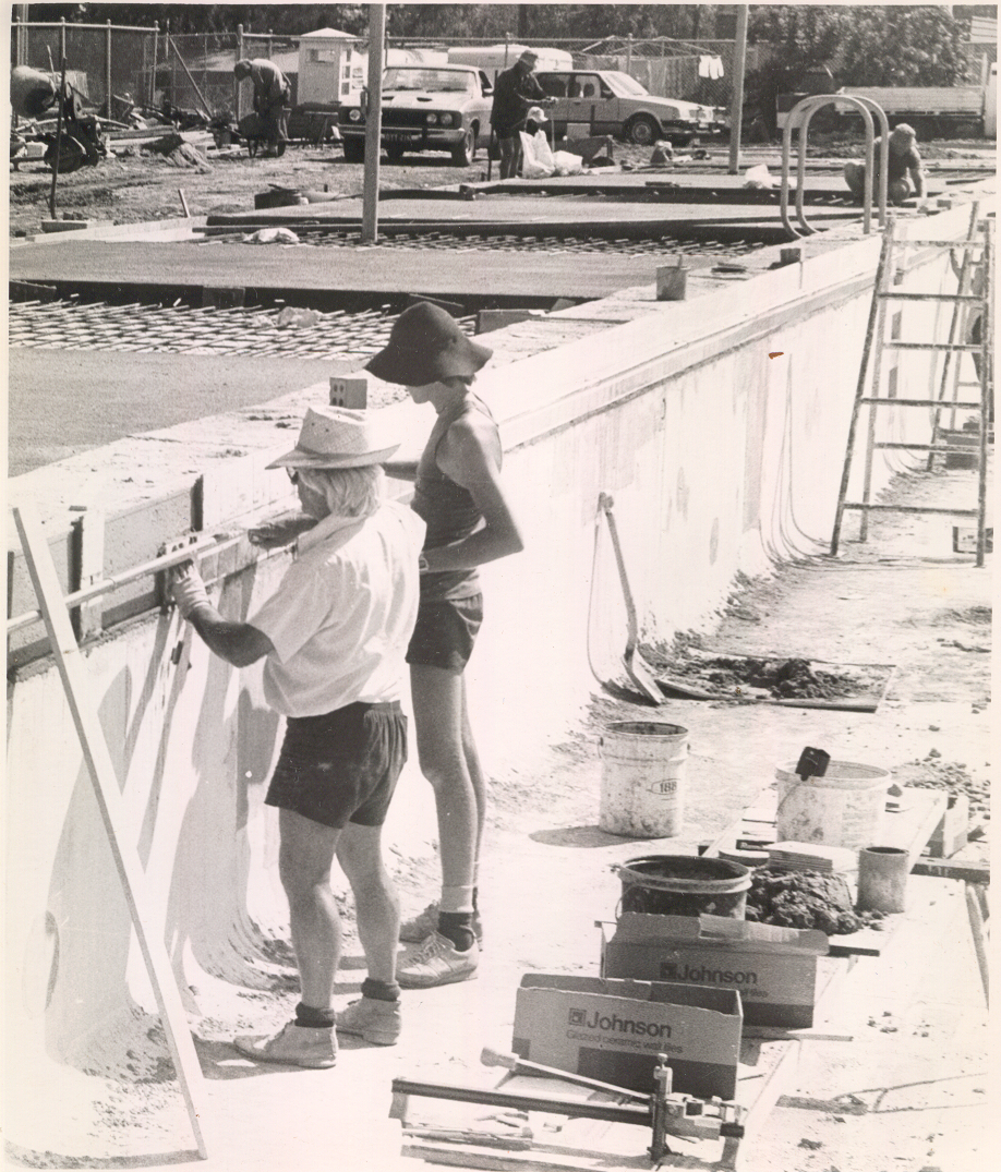 Men working on the Dalby Olympic Swimming Pool renovation, 1983
