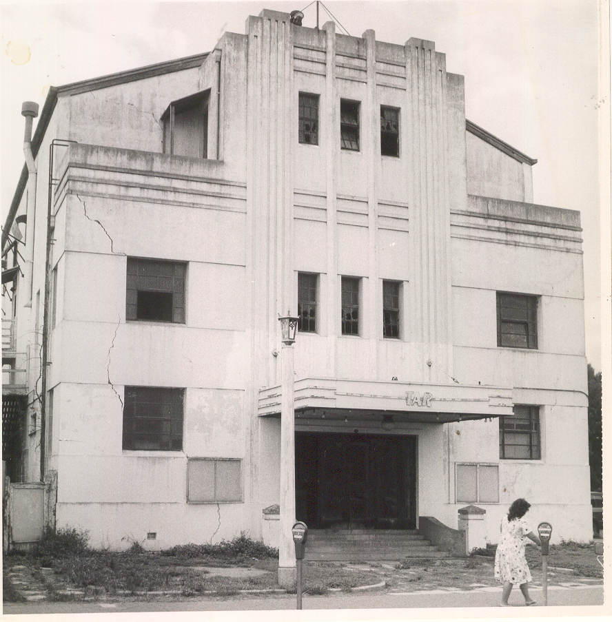 Star Theatre prior to demolition, Dalby, 1987
