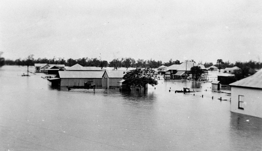 Flooded streets in Warra, 1942