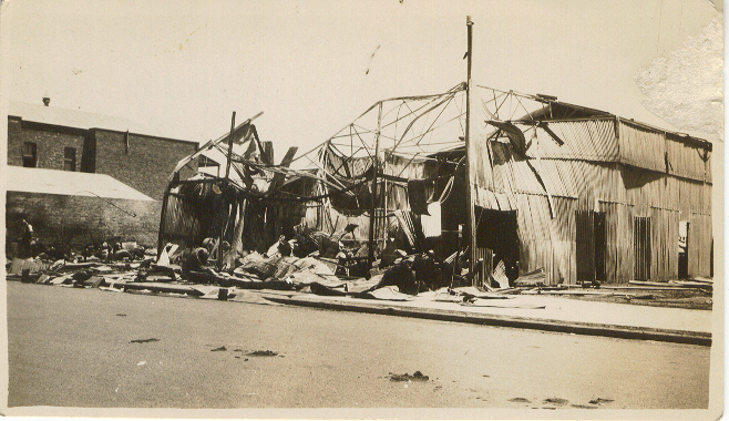 Aftermath of the Wintergarden Theatre fire, Dalby, 1931