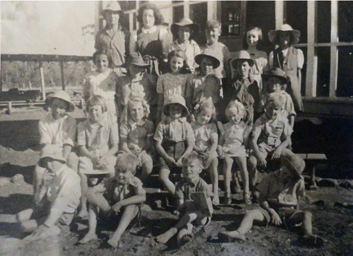 Drillham State School students, 1948