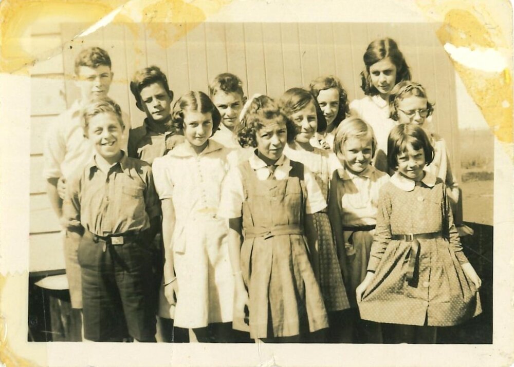 A group of students at Pleasant Park State School, Irvingdale, circa 1940