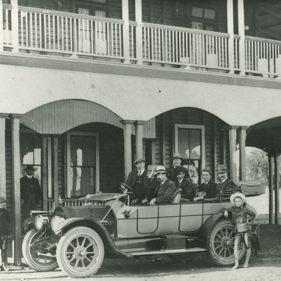 Windsor Hotel, Miles