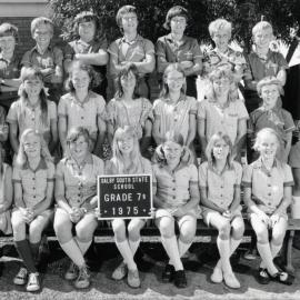 Students in Grade 7B at Dalby South State School, 1975