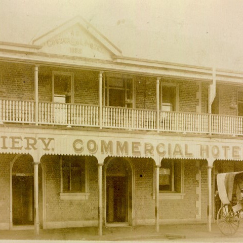 Commercial Hotel