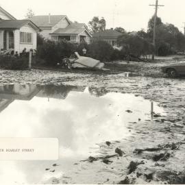Aftermath of flooding in Scarlet Street, Dalby, 1981