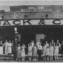 Thomas Jack & Co. staff, Dalby, 1926-1928