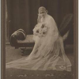 Ruby Smith's wedding day, Dalby, 1928
