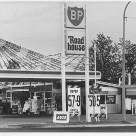 BP Roadhouse, Dalby, 1986
