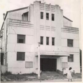 Star Theatre prior to demolition, Dalby, 1987