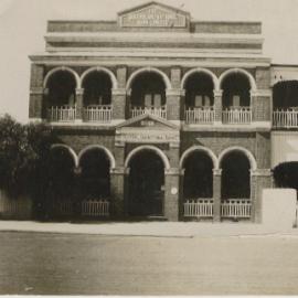 Queensland National Bank building, Dalby, circa 1930