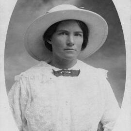 Margaret Gleeson, Chinchilla, circa 1920