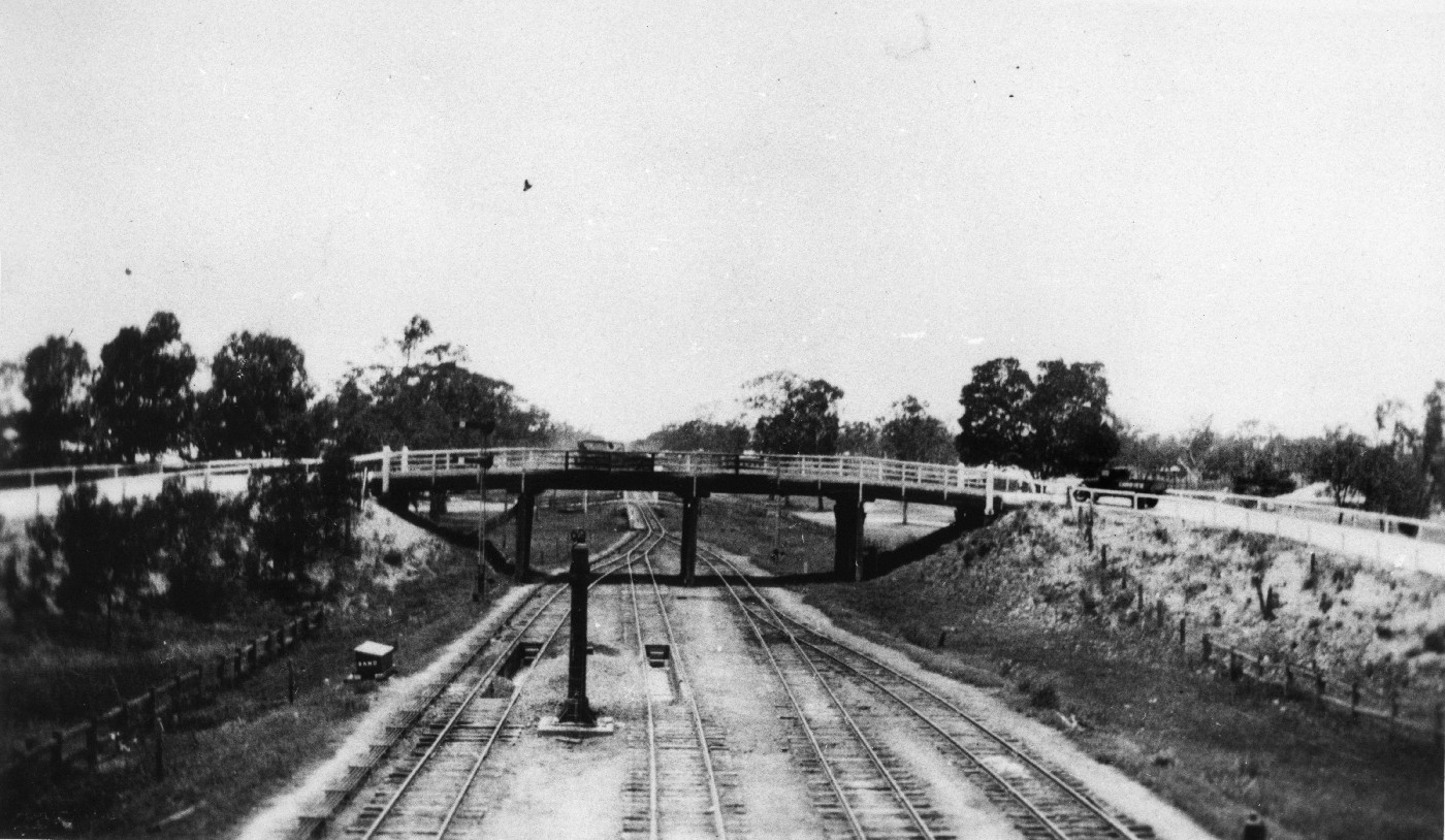 Chinchilla Overhead Railway Bridge circa 1930. 
Image: State Library of Queensland